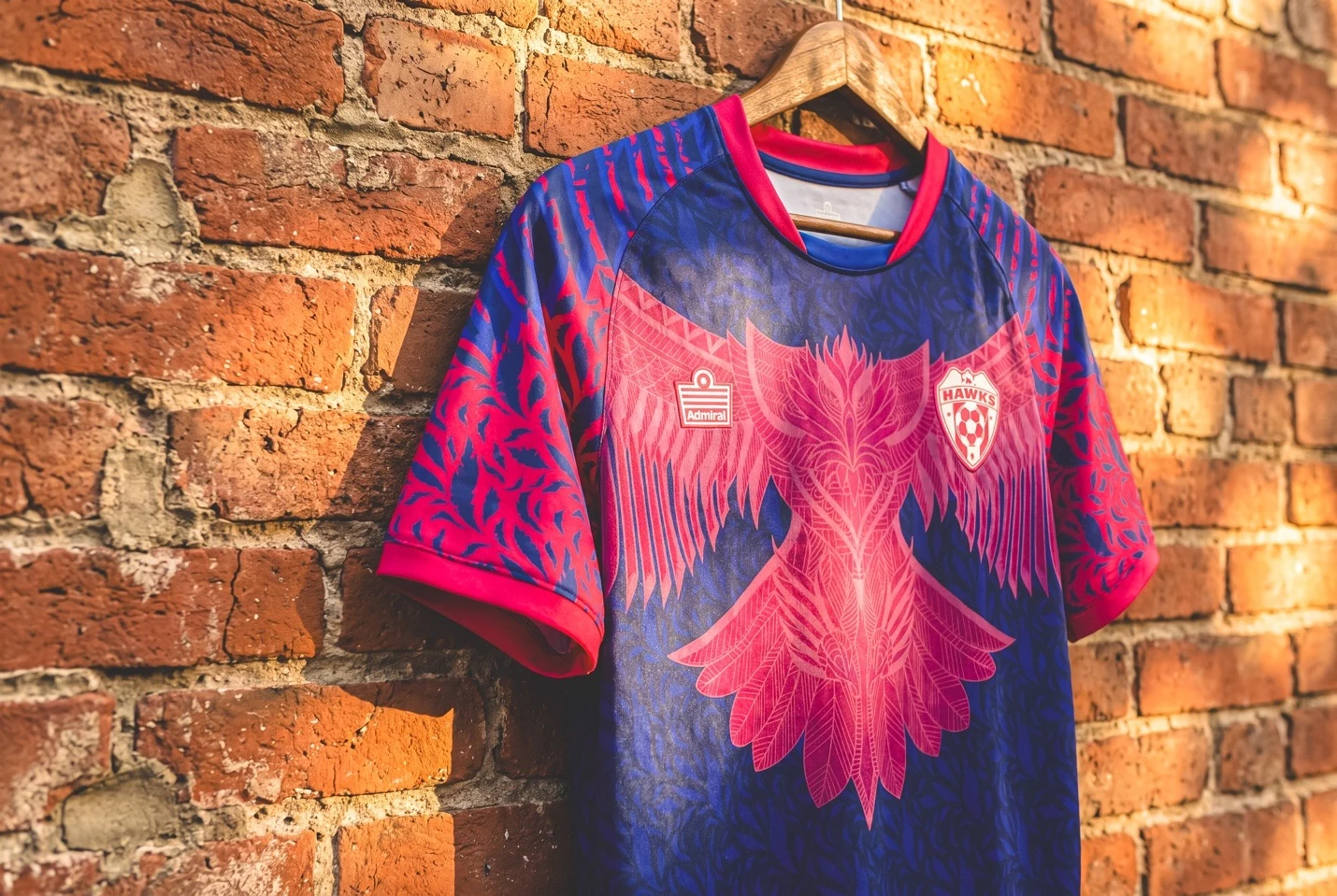 Away · Navy / Pink